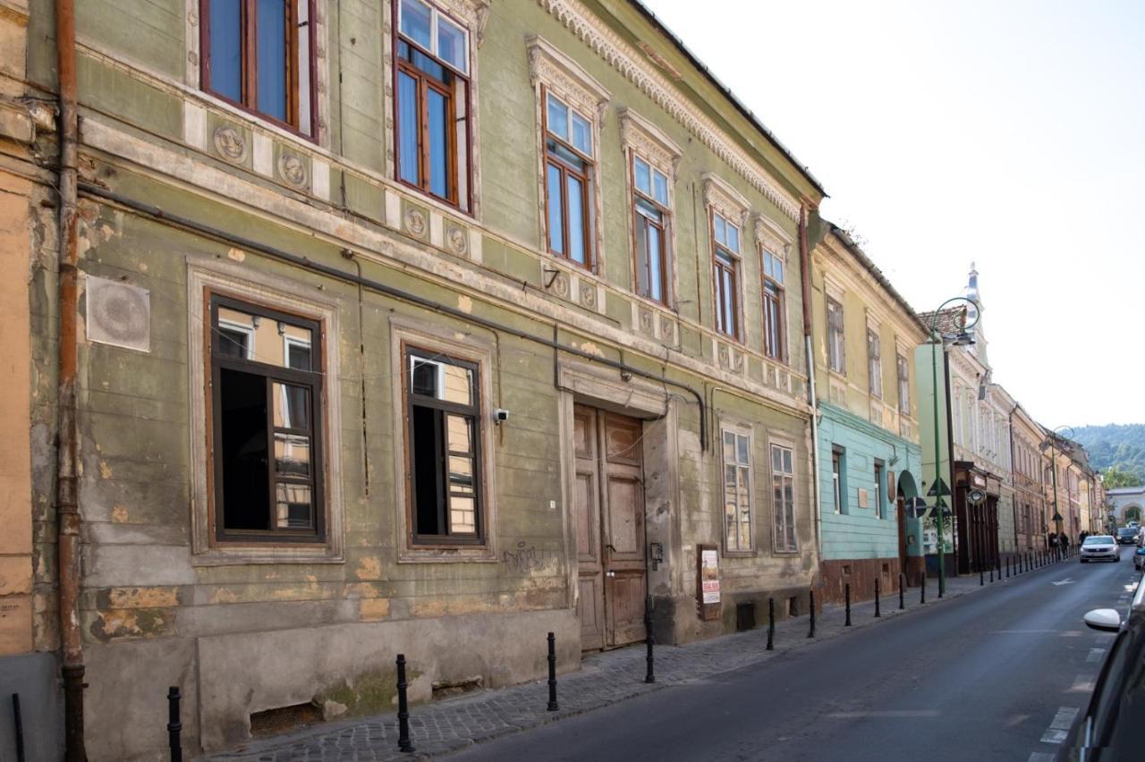 The Bear'S Den In Old City Centre Braşov Eksteriør bilde